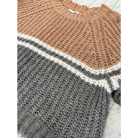 Cozy Brown and Gray Women's Sweater - Picture 4 of 10